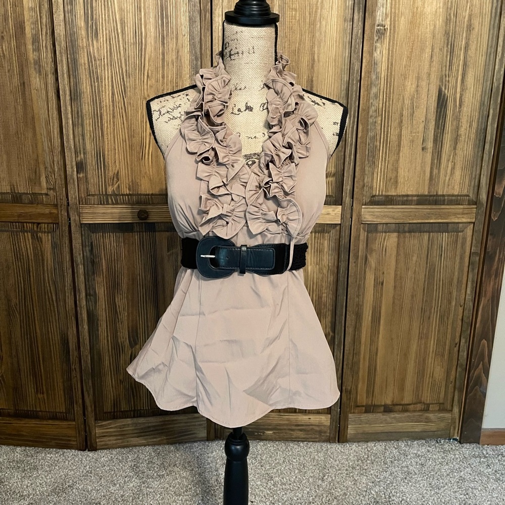 Size large halter 🌟